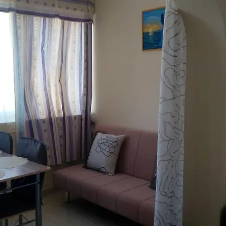 Appartement Kvartira U Moria,